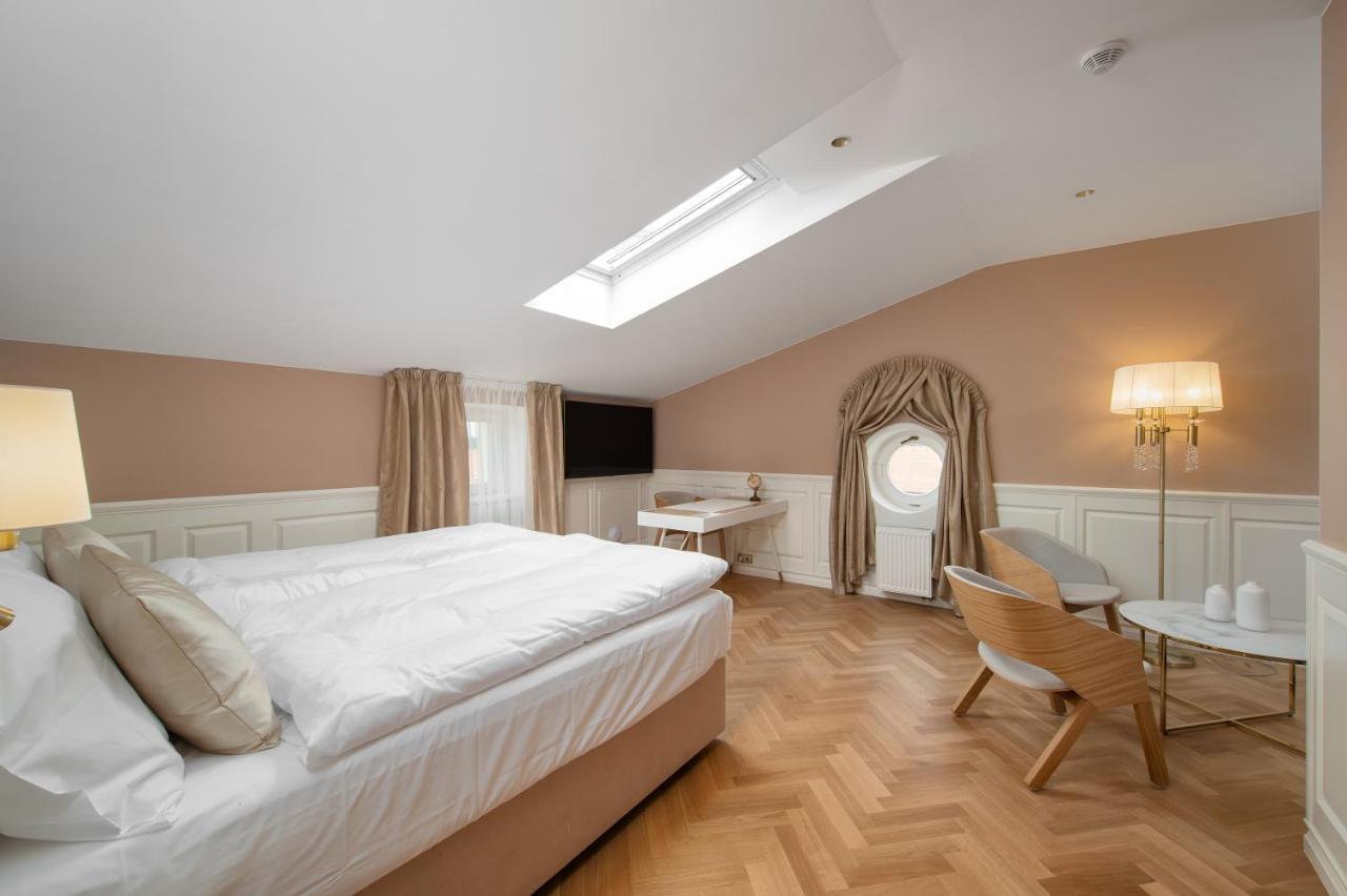 Hotel & Restaurant Chateau Trnova Trnowa 外观 照片